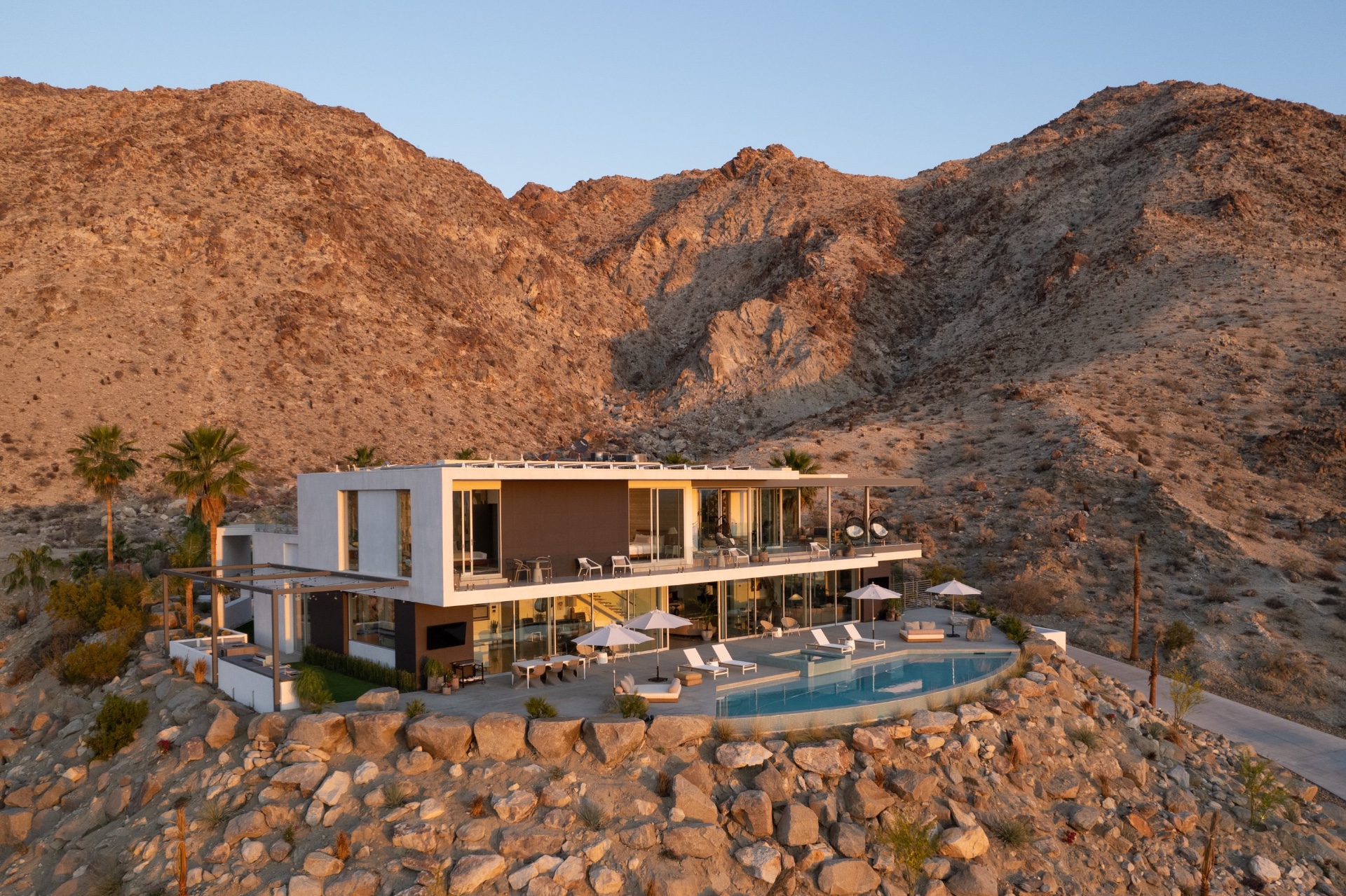 Palm Desert Cahuilla Hills Estate at Sunset with Pool
