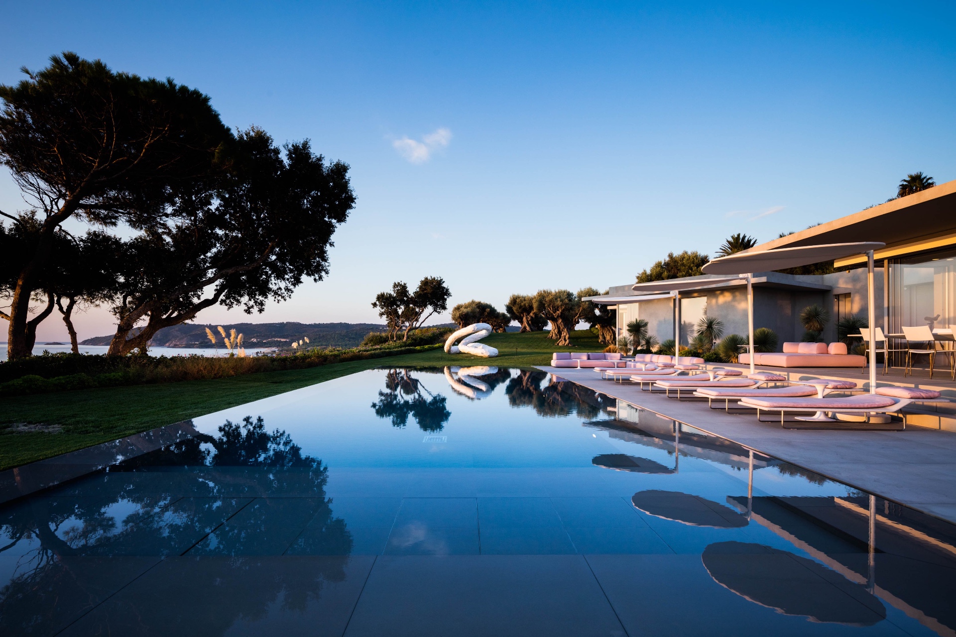 Villa Ramatuelle Infinity Pool with Sea Views at Dusk