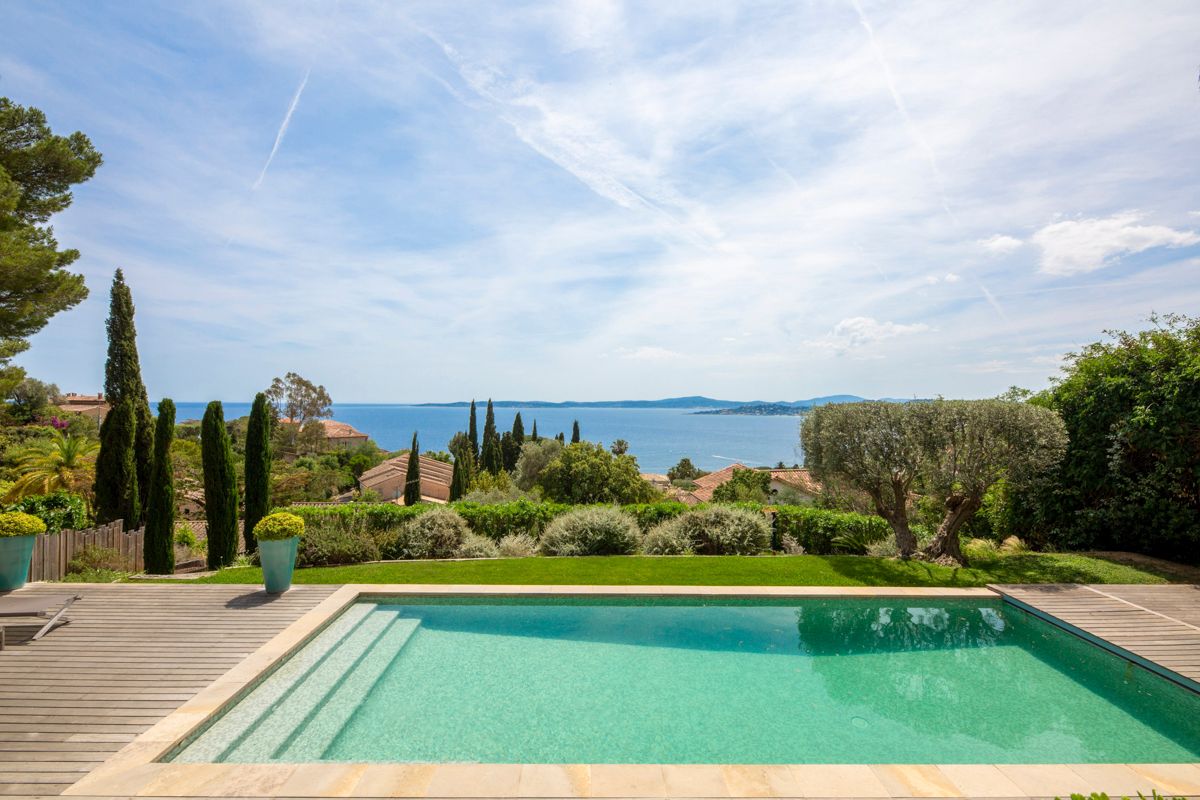 Villa Roquebrune Pool with Bay of Saint-Tropez Views