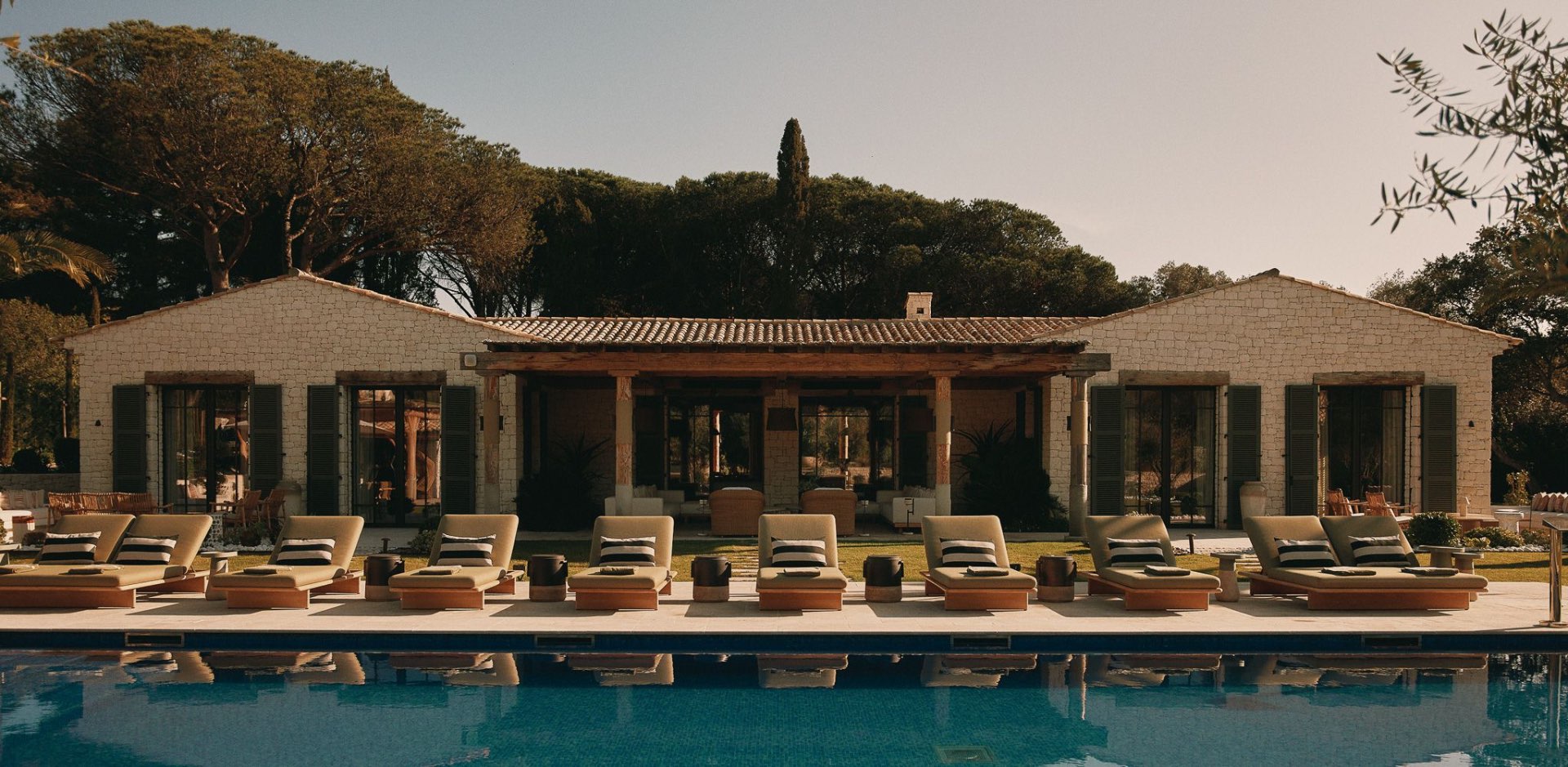 Villa Saint-Tropez Estate Pool & Exterior